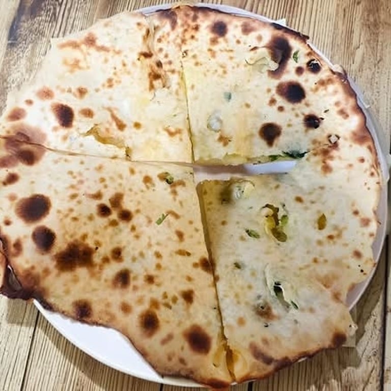 Delicious Kulcha: Indian Bread Delight
