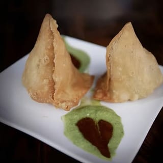 Vegetable Samosa (Vegan)